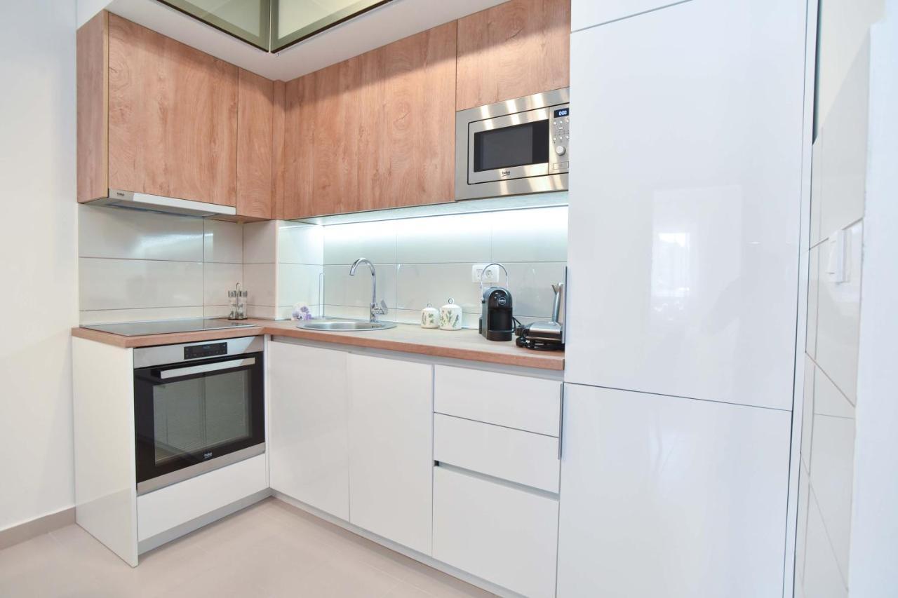 Azure Apartments บุดวา ภายนอก รูปภาพ