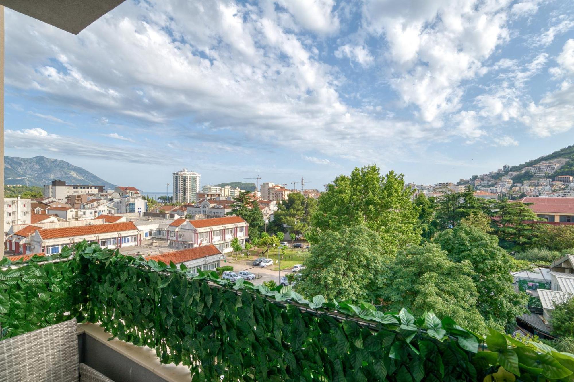 Azure Apartments บุดวา ภายนอก รูปภาพ