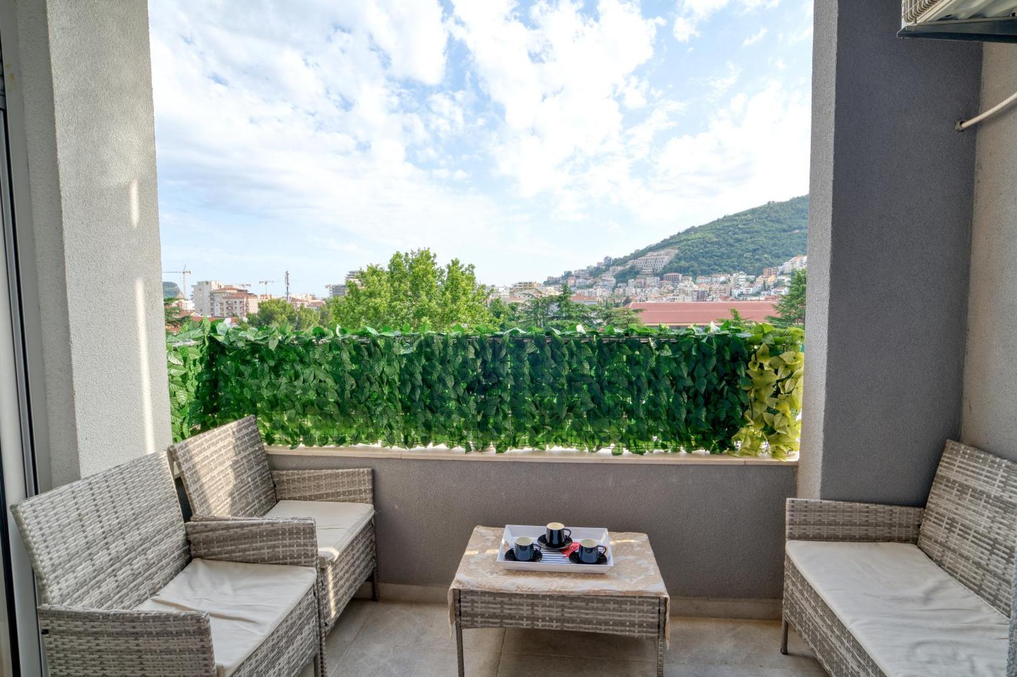 Azure Apartments บุดวา ภายนอก รูปภาพ